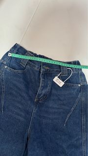 (Category: ) located in . Submitted by clothes96 (Listing ID 1396881380, Image 1). Description: .