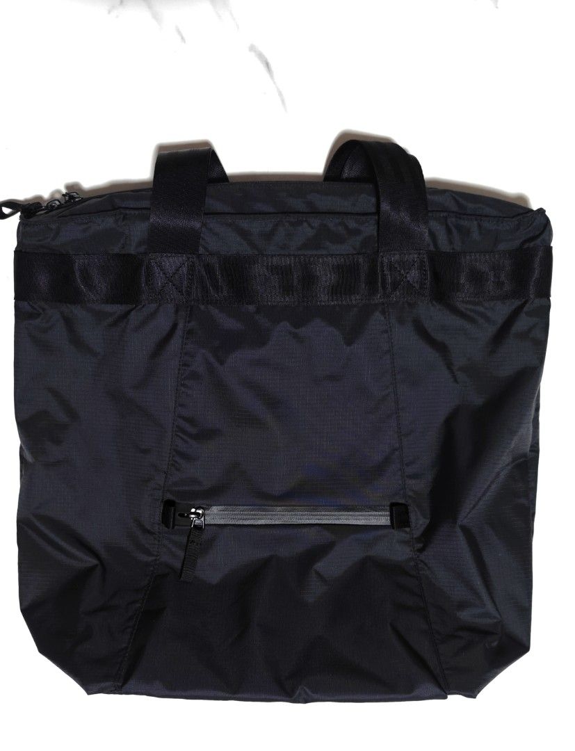 WEXLEY WAYNE / ULTRALIGHT TOTE BAG ブラック ビジネスシーンで活躍