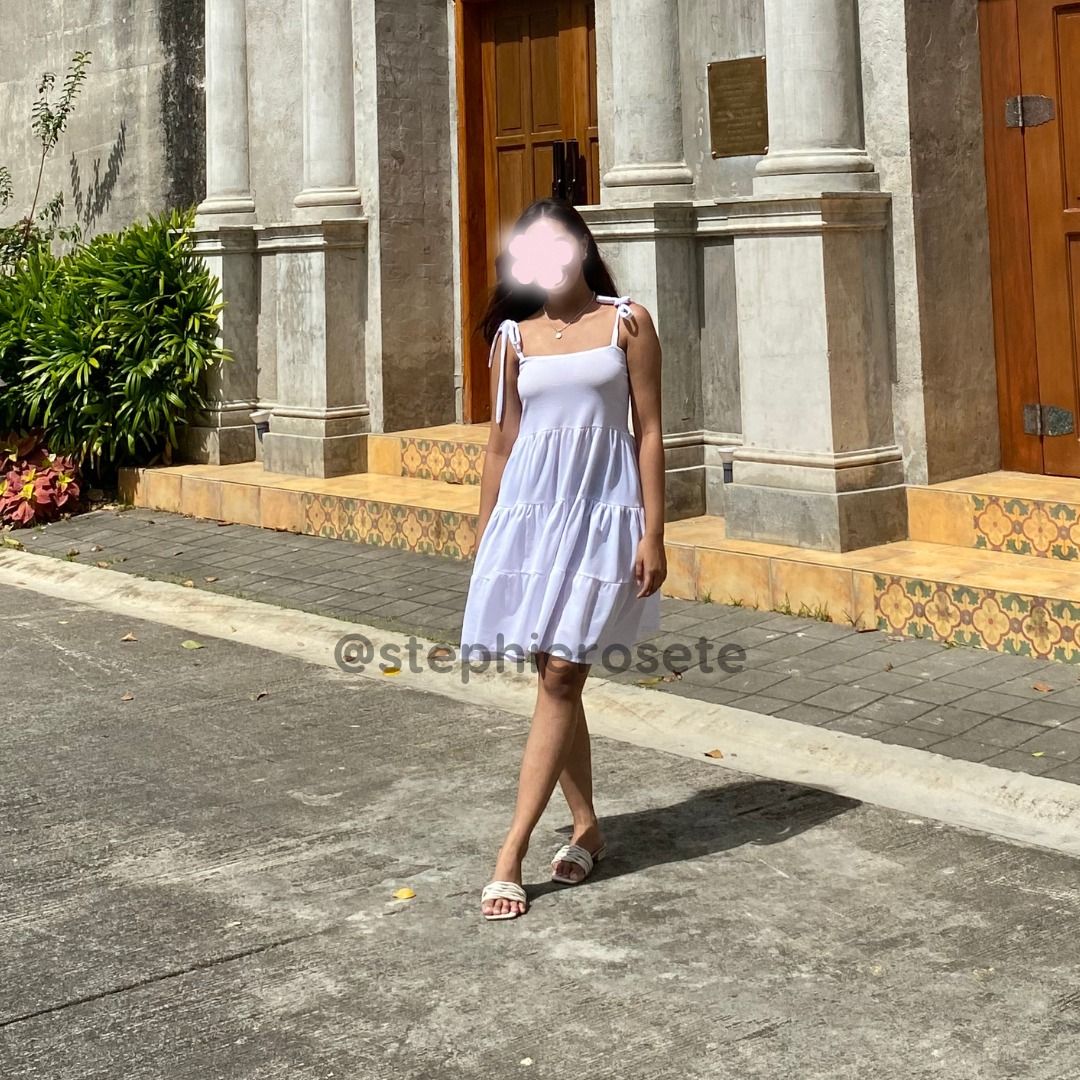 White Summer Dress (Category: Dresses) located in Taguig. Submitted by stephiedeclutter (Listing ID 1396875094, Image 1). Description: ✨Ideal for casual, and summer occasions 🌸 Used once 🌸 Size: can fit XS to S frame 🌸 My height: 158 cm / 5'2 🌸 Price is negotiable if you buy 2 or more items 🌸 2 days reservation only 📍Location: Taguig City, Near BGC, Megamall, One Ayala 💳 Mode of Payment: Maya/ Gcash/ Bank Transfer.