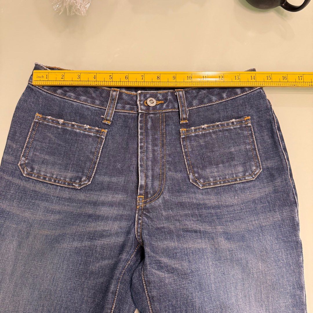 Y2k Chevignon Denim Flare Jeans/ Pants (Category: Everything Else Others) located in Manila. Submitted by dress2impress_ (Listing ID 1393603342, Image 3). Description: - Brand: Chevignon - bought from IG thrift, never worn bc doesn’t fit me - fits around S-M (see next pics for exact measurements) .