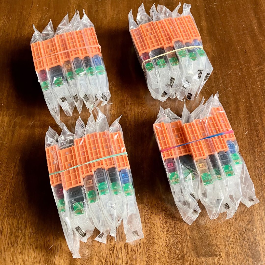 24 Pack UNUSED CLI 651 XL PGI 650 Ink for Canon Pixma IP7260 MX926 MG5 (Category: Electronics Others) located in North Melbourne. Submitted by thriftologymelbourne (Listing ID 1397036680, Image 2). Description: 24-PACK of Unopened Unused #Canon #PIXMA #Inkjet #Cartridge Sets. SAVE $48, Cost $96. Pickup yourself or it can be delivered direct to you in MELBOURNE for a small additional fee. Grab it today—priced to sell fast! Message me now!.