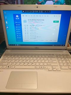 Fujitsu LIFEBOOK AH544 Notebook64223016552322110