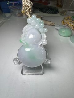 Myanmar🇲🇲 Jadeite A Jade, Exquisite Gourd64222830455042110