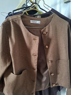 (Kategori: ) berada di . Dikirim oleh bilrubyjane_ (ID iklan 1397086731, Gambar 1). Deskripsi: .