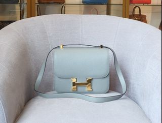 (Category: ) located in . Submitted by luxurydesignerbrands (Listing ID 1397208081, Image 1). Description: .