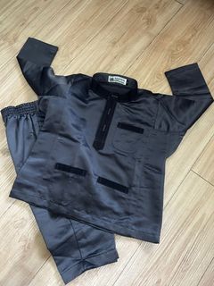 (Category: ) located in . Submitted by luvlypreloved (Listing ID 1397061428, Image 1). Description: .