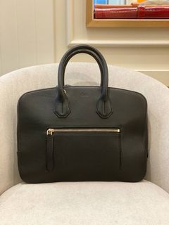 (Category: ) located in . Submitted by luxshare_preloved_ (Listing ID 1397095983, Image 1). Description: .