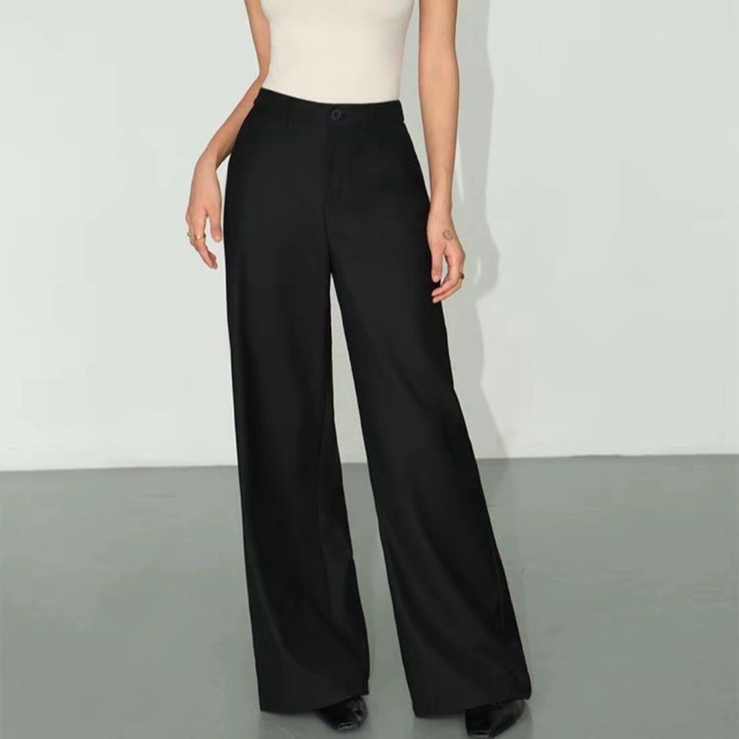 Black Flowy Trousers (Category: Other Bottoms) located in Quezon City. Submitted by arejayzon (Listing ID 1397196073, Image 1). Description: .