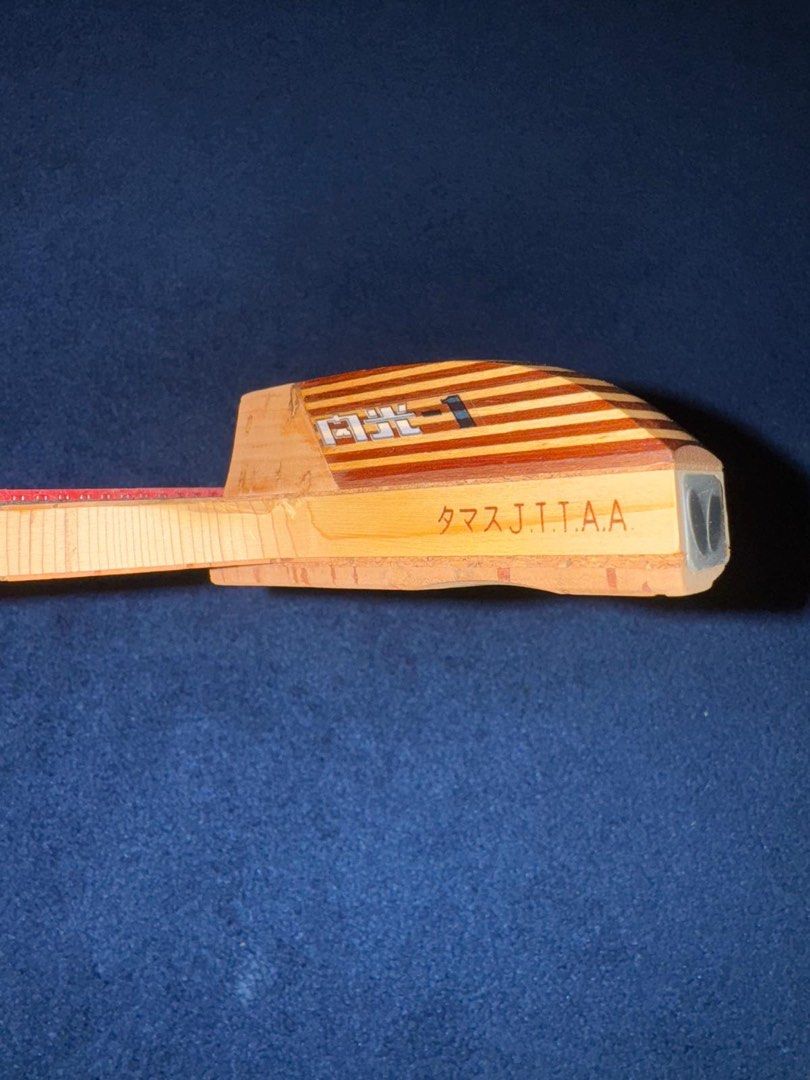 Butterfly Senkoh - 1 闪光一号 Table Tennis Ping Pong Paddle (Category: Racket & Ball Sports) located in Singapore. Submitted by hewletto (Listing ID 1397182762, Image 3). Description: Butterfly Senkoh - 1 闪光一号 Table Tennis Ping Pong Vintage Paddle. Condition: Lightly used Comes with newly installed rubber XIOM OmegaIV red rubber Selling as-is condition..