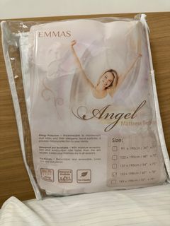 （分類：）位於 。 由 annnnlam 提交（商品編號 1397175266，圖片 1）。簡介： 。