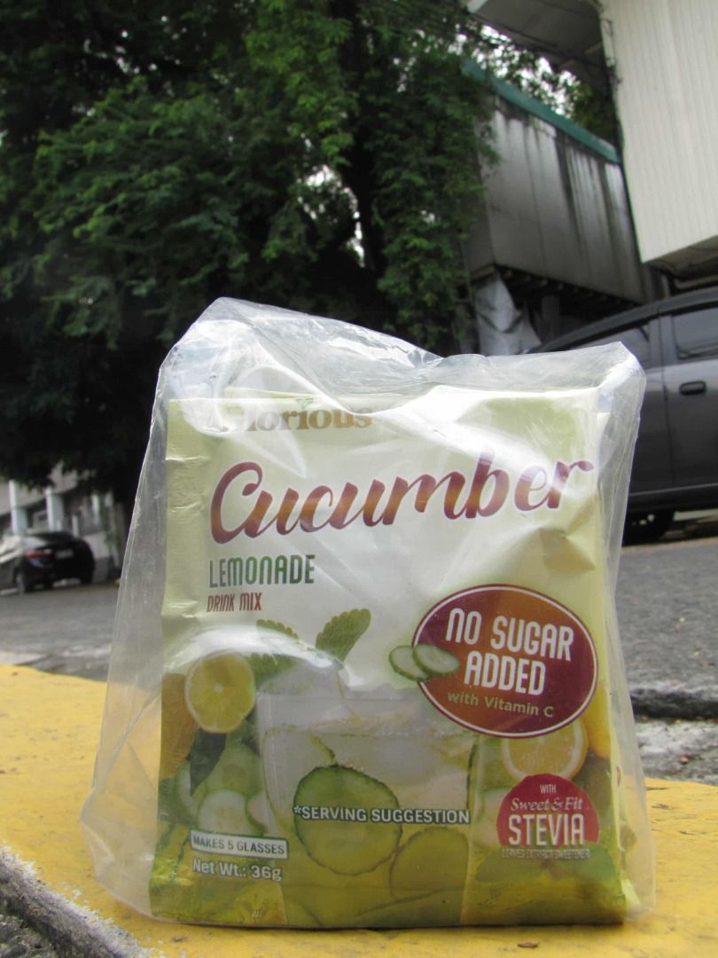 Glorious Blend Cucumber Lemonade (Category: Health Food, Drinks & Tonics) located in Manila. Submitted by mwnadala (Listing ID 1397129280, Image 2). Description: #per Box: 10 Sachets Weight: 36 grams Feature: Cucumber Lemonade flavor, no sugar added with Vitamin C, makes 6 glasses, with Stevia Condition: New Reason for Selling: NA Shipping: c/o Buyer Meet up: LRT 2 V. Mapa Station, Kalentong Market or 7 Eleven Amia Skies V. Mapa and surrounding a