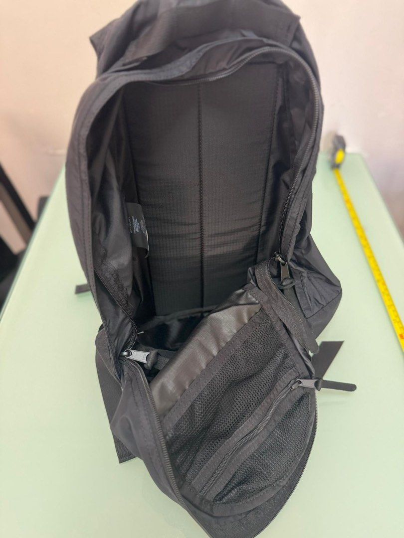 Gregory Backpack （分類：背包）位於 Hong Kong。 由 nuthou 提交（商品編號 1397174474，圖片 3）。簡介： 全新未使用品 可在一般日常背包或行山防水背包。