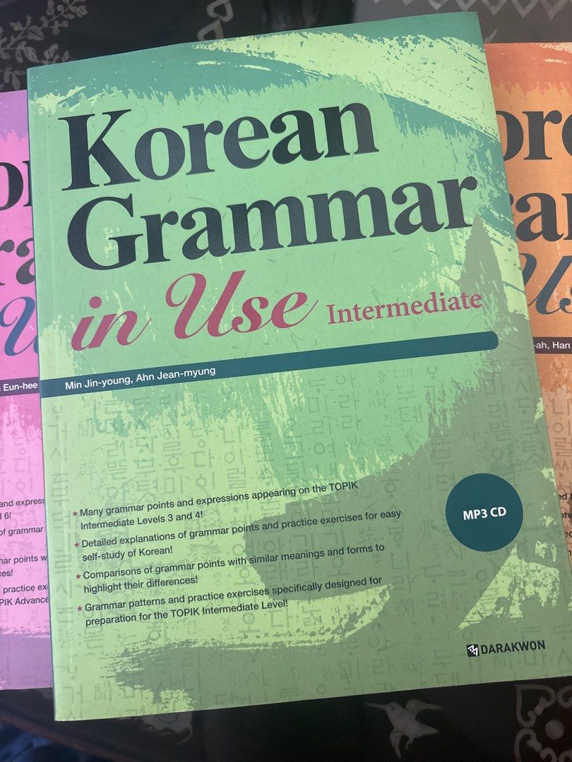 Korean Language Learning Books (Category: Textbooks) located in Paranaque City. Submitted by jmikee_ (Listing ID 1397109700, Image 1). Description: Sold as set.