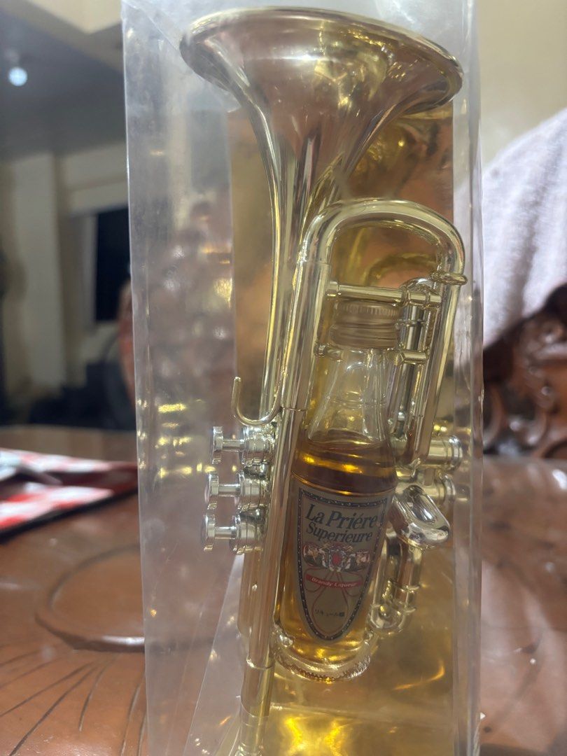 La priere mini liquor trumpet (Category: Vintage Collectibles) located in Manila. Submitted by jojopherna60447 (Listing ID 1397146557, Image 2). Description: japan item.
