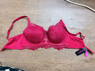 (Category: ) located in . Submitted by ikasmn_ (Listing ID 1397197791, Image 1). Description: .