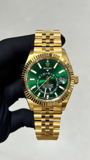 （分類：）位於 。 由 timeuniversewatch 提交（商品編號 1397081265，圖片 1）。簡介： 。