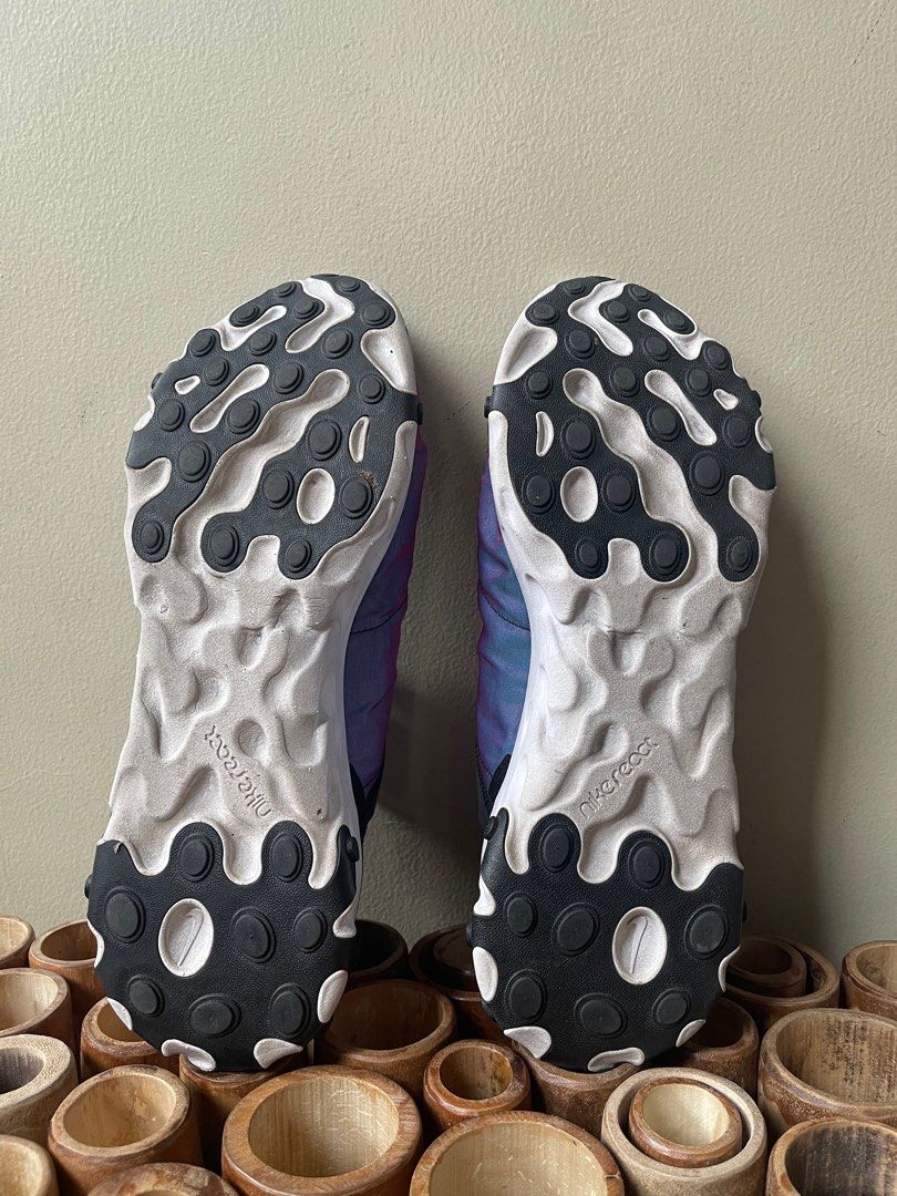 Nike React Element 55 PRM Iridescent Purple (Category: Sneakers) located in Pasig City. Submitted by ron_mendoza01 (Listing ID 1397039313, Image 2). Description: - Iridescent Purple colorway - Unique color-shifting upper - no box MOP: Gcash/Seabank (MariBank) MOD: Lalamove/GrabExpress Shipping shouldered by buyer .