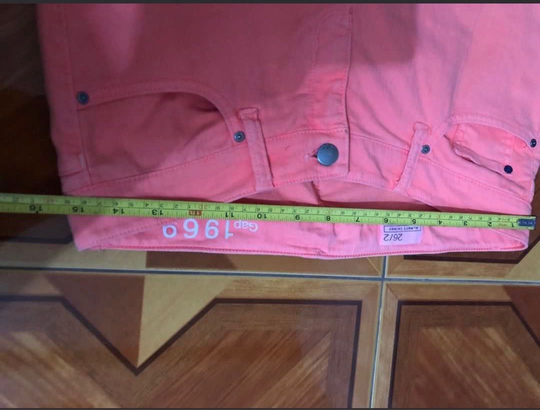 Original Gap Pants (Category: Jeans) located in Mandaluyong City. Submitted by bmorig (Listing ID 1397184141, Image 3). Description: fit sa 26 to 27 alam mo naman size mo . nandyan na po details.