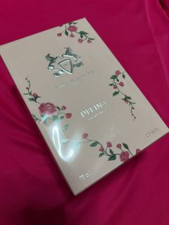 (Category: ) located in . Submitted by perfume-tastic (Listing ID 1397165479, Image 1). Description: .