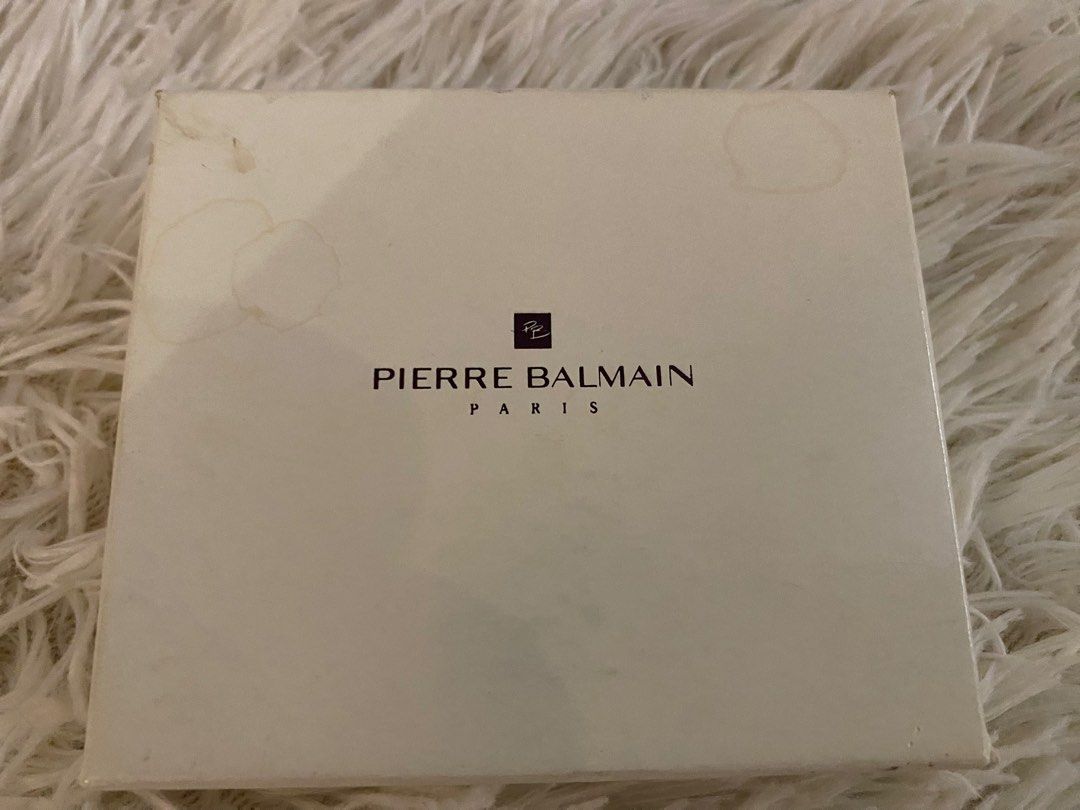 Pierre Balmain Paris Brooch (Category: Brooches) located in Manila. Submitted by star_section (Listing ID 1397158885, Image 2). Description: - Pierre Balmain Paris brooch - Gold-toned design - Features pearl and baguette-cut crystals - Comes with original box - Perfect for elevating any outfit.