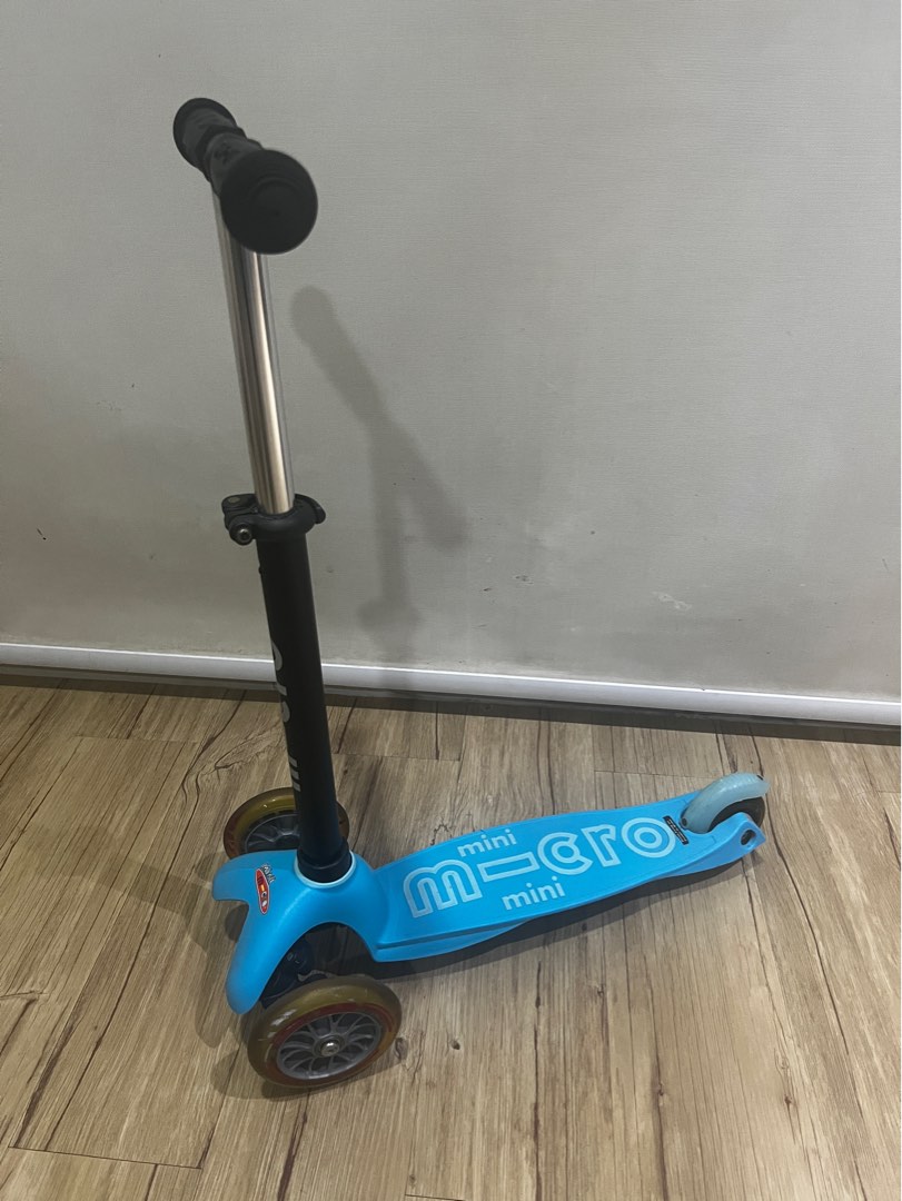 Micro Mini Deluxe Scooter Bayi Anak, Mainan Baby Walker di