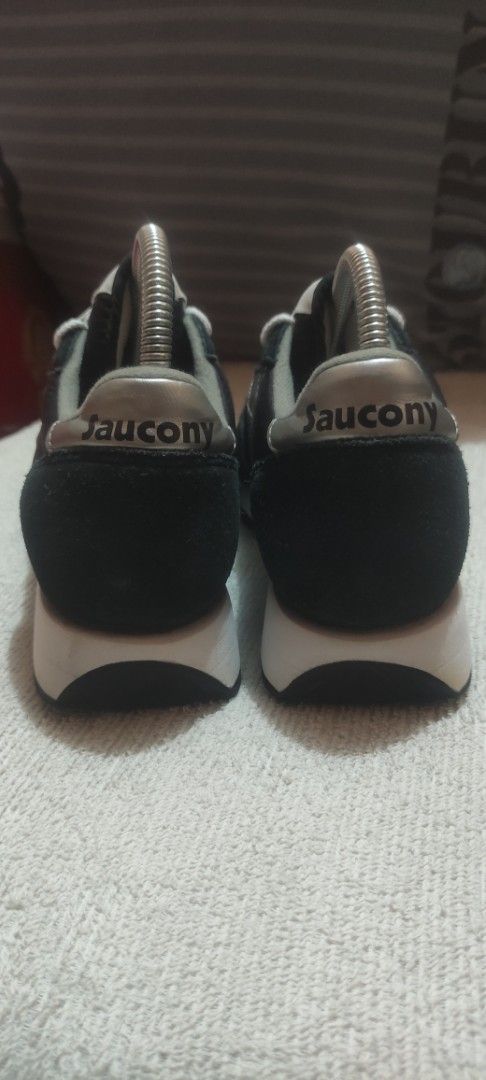 Saucony Jazz Original Black Sneakers (Category: Sneakers) located in Taguig. Submitted by ilymacshop (Listing ID 1397207668, Image 3). Description: - Saucony Jazz Original sneakers - US 6 UK 5 Euro 38.5 CM 23.5 Color: Black with white accents - Features white laces and midsole - Saucony logo visible - good condition + sf - pm me for details - Comfortable for everyday wear.