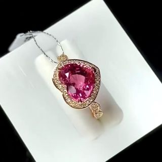 Exquisite sweet new arrival đ! 2.90ct Pink Tourmaline Ring! 18k gold & diamond, price 7580HKD Super sweet beautiful heart-shaped 2.90ct pink tourmaline ring đ! Rich and excellent fire! Made of 18K gold and diamonds, super affordable at only 7580HKD64197974499457110