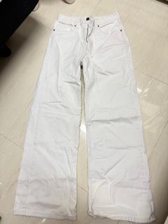 （分類：）位於 。 由 eiramej 提交（商品編號 1397171942，圖片 1）。簡介： 。