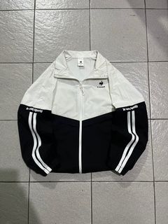 (Kategori: ) berada di . Dikirim oleh kangcodd (ID iklan 1397167580, Gambar 1). Deskripsi: .