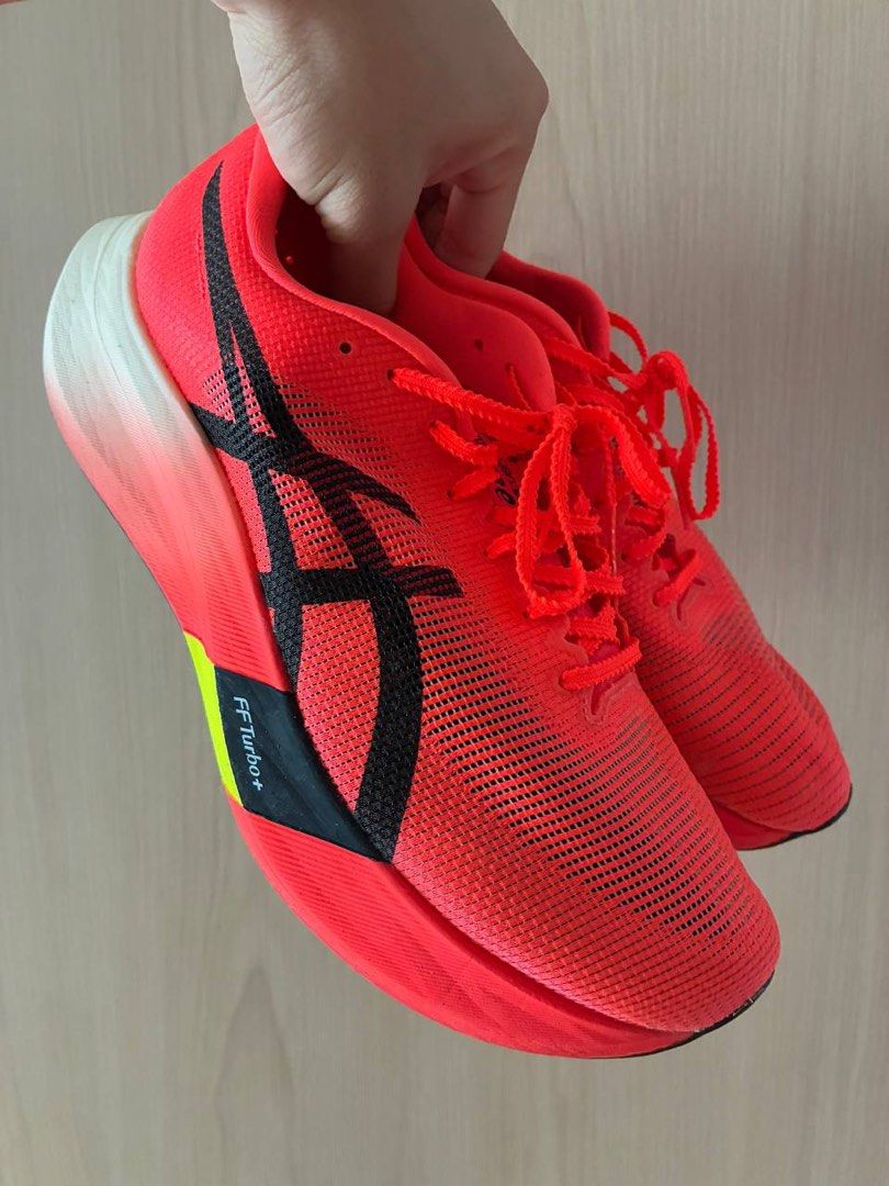 Asics Metaspeed Edge Paris (Category: Other Sports Equipment and Supplies) located in Singapore. Submitted by declutter_my_clothes (Listing ID 1397257342, Image 1). Description: - LIKE NEW - Ran only 10km in this pair - COMES WITH BOX - Size US 10 .