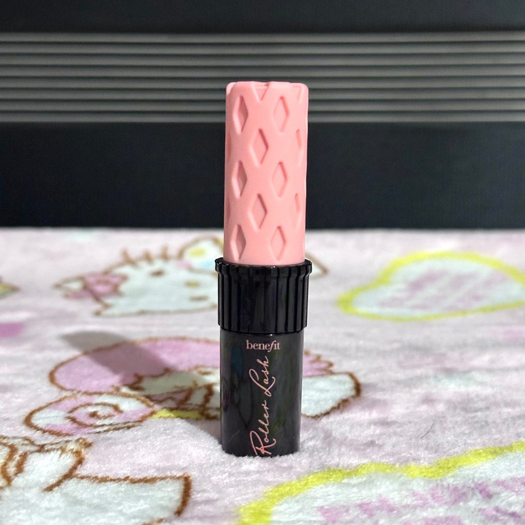 Authentic Benefit Roller Lash Mascara in Mini (Category: Makeup) located in Valenzuela. Submitted by gude.goodies (Listing ID 1397385109, Image 1). Description: Authentic Benefit Roller Lash Mascara in Mini RFS Extra.