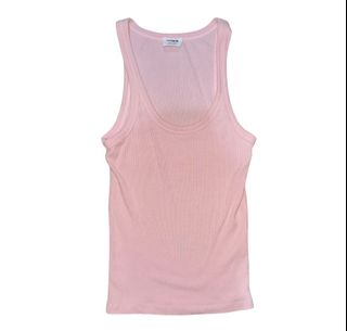 (Category: ) located in . Submitted by bubbytea.closet (Listing ID 1397390569, Image 1). Description: .