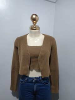 (Category: ) located in . Submitted by neighbourhoodfinds (Listing ID 1397303423, Image 1). Description: .