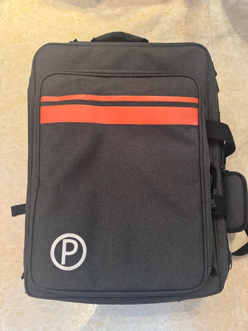 Evolution Peer Bacpack （分類：樂器）位於 Hong Kong。 由 casinomazta 提交（商品編號 1383912145，圖片 1）。簡介： Selling my pedalboard bag; 1. Evolution Peer Backpack-Designed to fit specific musical equipment models like the Boss GT-1000, Fractal Audio AX8 and FX8, Kemper PROFILER Stage, and Mooer GE200, Pedaltrain Jr-$380 Self pick up in ISquare Mall Tsim Sha Tsui 。