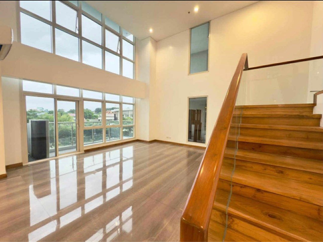 For Sale: 3BR Bi-Level with Parking (Category: House & Lot) located in Paranaque City. Submitted by rightkeypropertymnl (Listing ID 1397307690, Image 1). Description: For Sale: 3BR Bi-Level with 3 parking slots 360sqm Semi-furnished Every room has its own T&B With helper’s room With balconies With service area With storage rooms Price: more or less 82.6M Location: One Balete drive corner N. Domingo, New Manila, QC..
