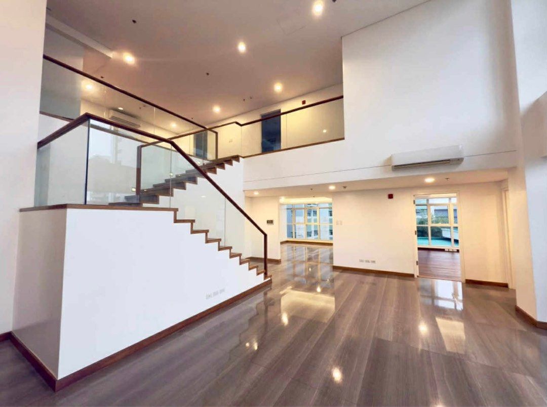 For Sale: 3BR Bi-Level with Parking (Category: House & Lot) located in Paranaque City. Submitted by rightkeypropertymnl (Listing ID 1397307690, Image 3). Description: For Sale: 3BR Bi-Level with 3 parking slots 360sqm Semi-furnished Every room has its own T&B With helper’s room With balconies With service area With storage rooms Price: more or less 82.6M Location: One Balete drive corner N. Domingo, New Manila, QC..