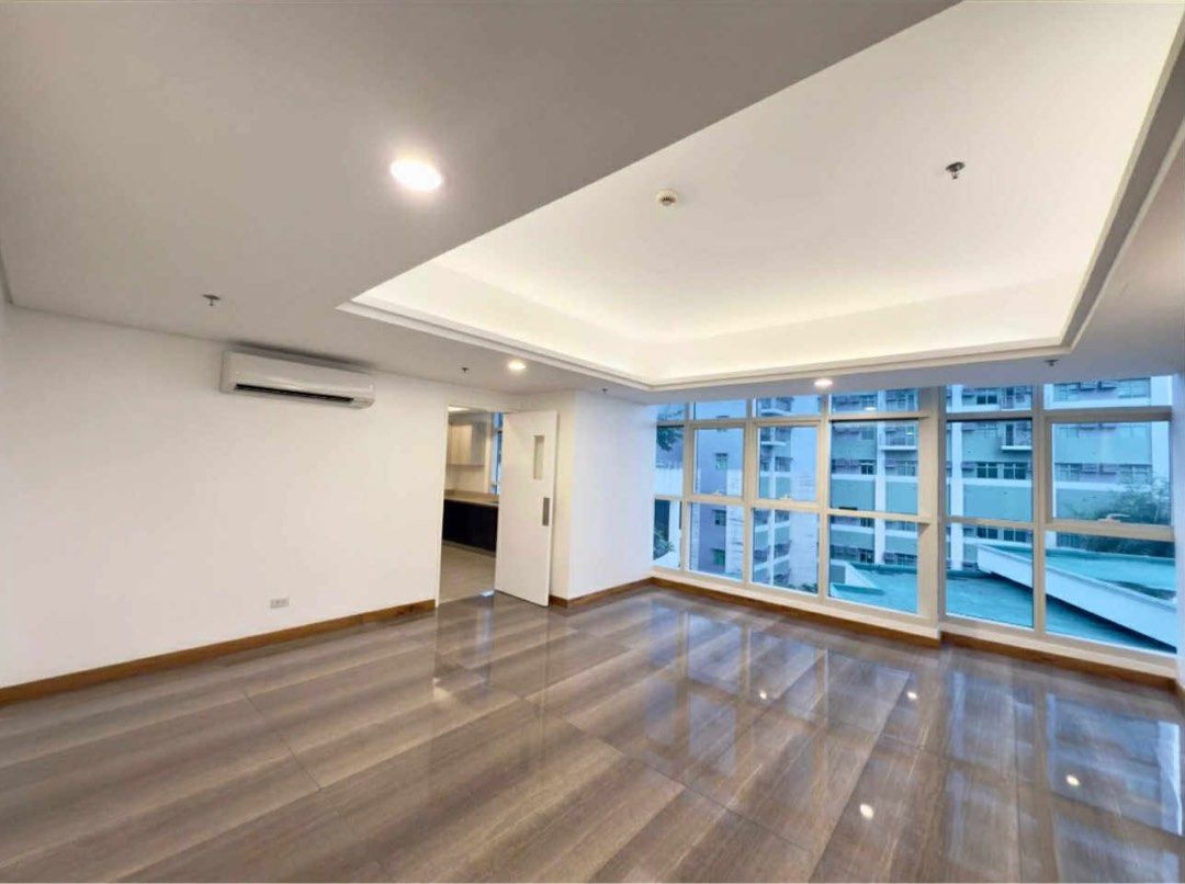 For Sale: 3BR Bi-Level with Parking (Category: House & Lot) located in Paranaque City. Submitted by rightkeypropertymnl (Listing ID 1397307690, Image 2). Description: For Sale: 3BR Bi-Level with 3 parking slots 360sqm Semi-furnished Every room has its own T&B With helper’s room With balconies With service area With storage rooms Price: more or less 82.6M Location: One Balete drive corner N. Domingo, New Manila, QC..