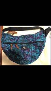 （分類：）位於 。 由 shoppingismagic 提交（商品編號 1397286880，圖片 1）。簡介： 。