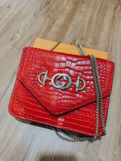 (Category: ) located in . Submitted by handbag_bag (Listing ID 1397249241, Image 1). Description: .