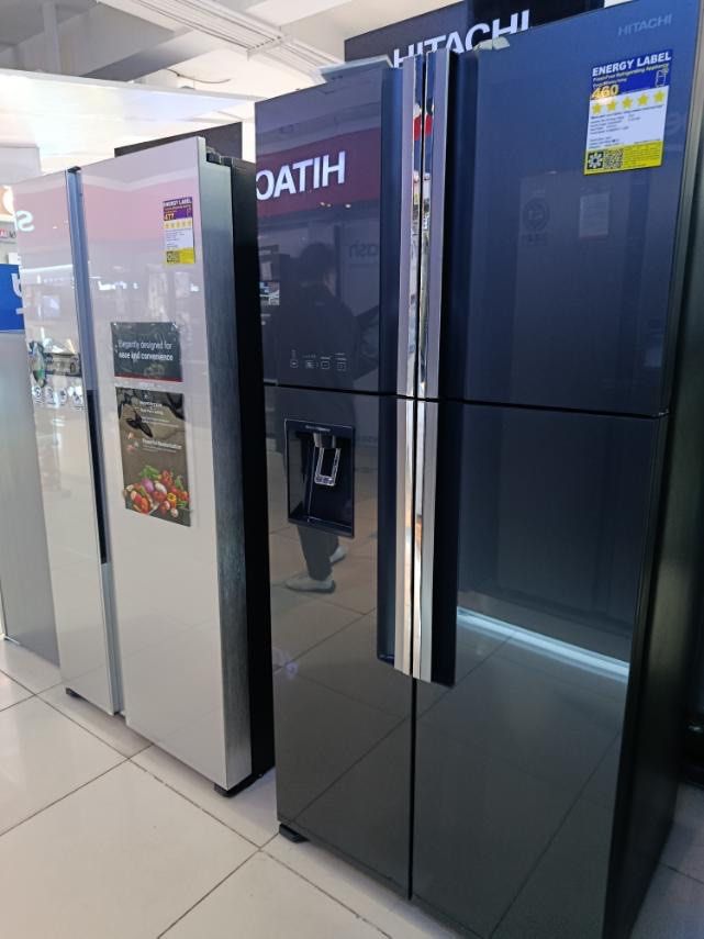 HITACHI INVERTER REFRIGERATOR (Category: Refrigerators and Freezers) located in Quezon City. Submitted by maryann5721 (Listing ID 1397369979, Image 2). Description: HITACHI INVERTER REFRIGERATOR Rw660pg7-1ggr Srp 74,900 Cash 55,000 Rw660pg7-1gbk Srp 74,990 Cash 55,000 Rs700pgo-1gbk Srp 86,990 Cash 64,000 Rs700pg0-1gs Srp 86,990 Cash 67,500 Rwb640pg1-1gck Srp 87,990 Cash 64,768 Rw640vg0-1gbk Srp 99,990. Cash 73,000 Rwx740kse xk Srp 249,990 Cash 18