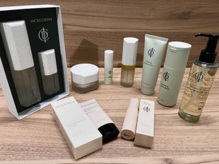 （分類：）位於 。 由 kakaka_08 提交（商品編號 1397309671，圖片 1）。簡介： 。
