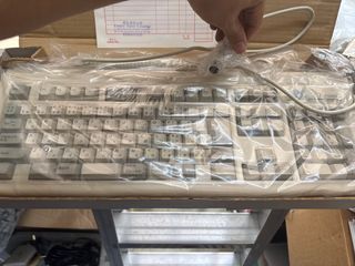 （分類：）位於 。 由 leecaine 提交（商品編號 1397245781，圖片 1）。簡介： 。