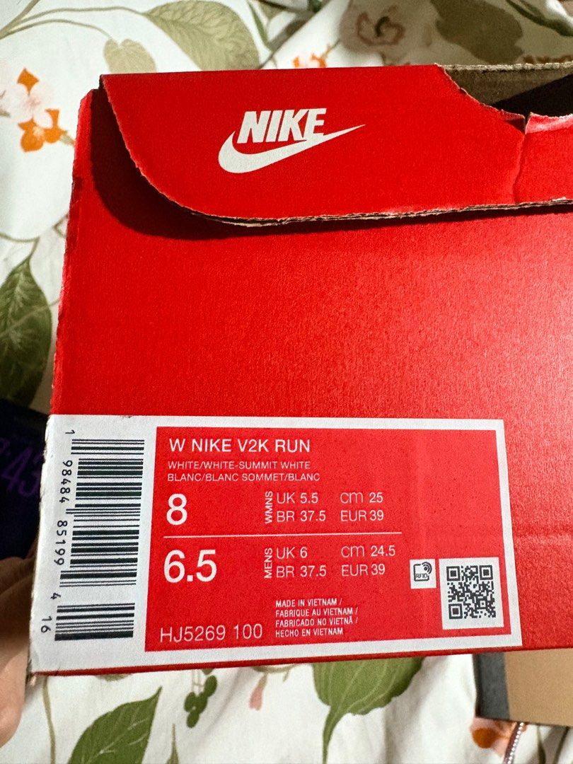 Nike W V2K Run White Sneakers (Category: Sneakers) located in Quezon City. Submitted by cupcake06 (Listing ID 1397314235, Image 3). Description: - Nike W V2K Run sneakers - White colorway - Features a white floral lace design - Size: US 8, EUR 39, CM 25 - Includes original box - New and unworn Negotiable ✅.