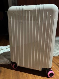 (Category: ) located in . Submitted by mamyniray (Listing ID 1397351060, Image 1). Description: .