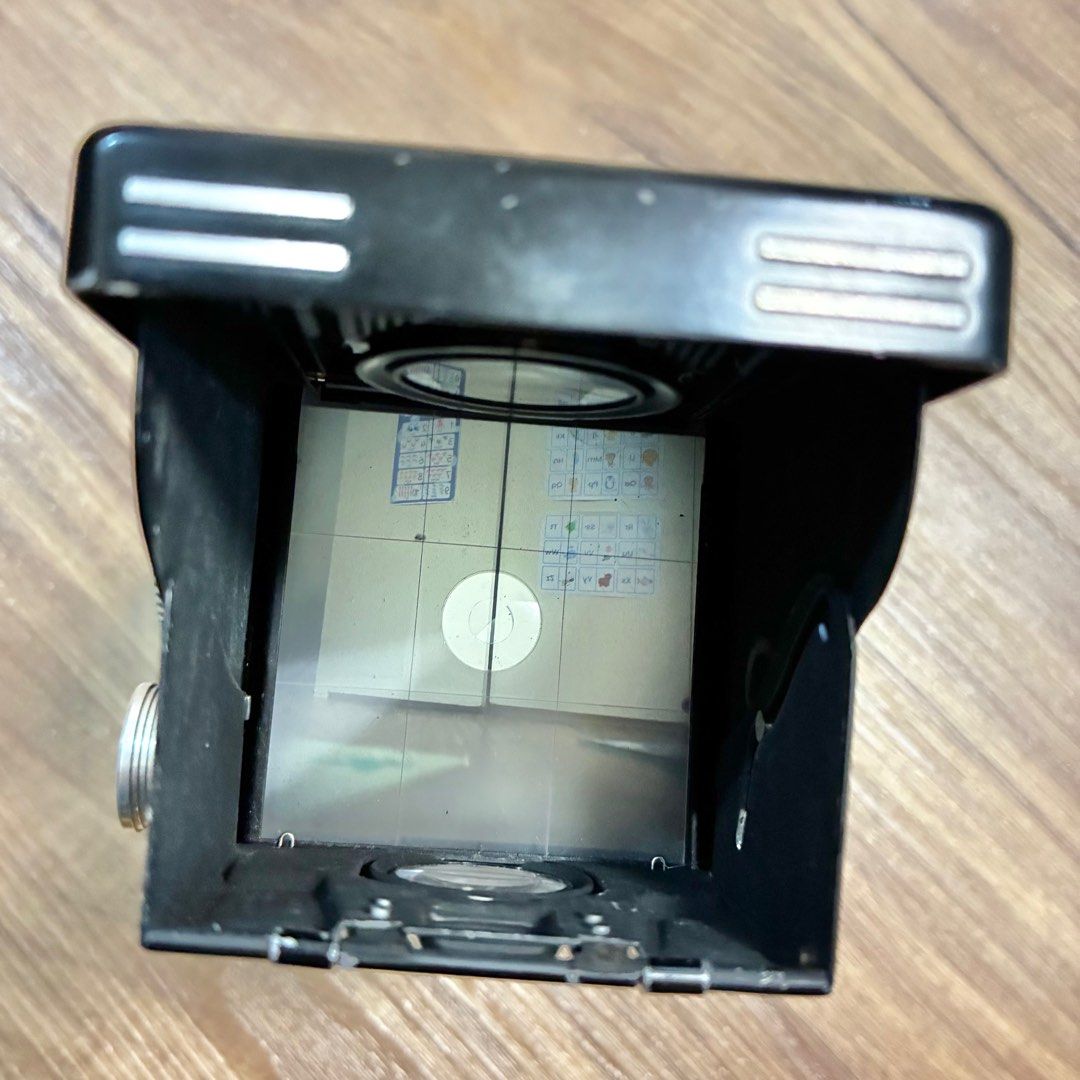 Rolleiflex 2.8D Planar (Category: Cameras) located in San Juan City. Submitted by natagain (Listing ID 1397401552, Image 2). Description: Rollei Rolleiflex 2.8D Planar Twin Lens Reflex Camera - shutter works at all speeds - taking lens is in good condition with intact coating - bright screen installed with diagonal split screen - minor signs of use but nothing ugly (e.g paint loss) - comes with oem lens cap.