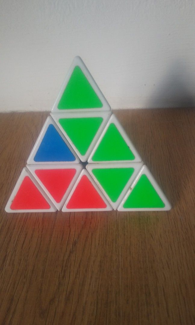 Rubik's Cube (Category: Board Games & Puzzles) located in Carmona. Submitted by rpute (Listing ID 1397254462, Image 1). Description: .