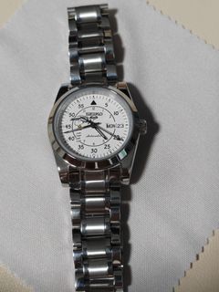 (Category: ) located in . Submitted by jingming200 (Listing ID 1397348872, Image 1). Description: .