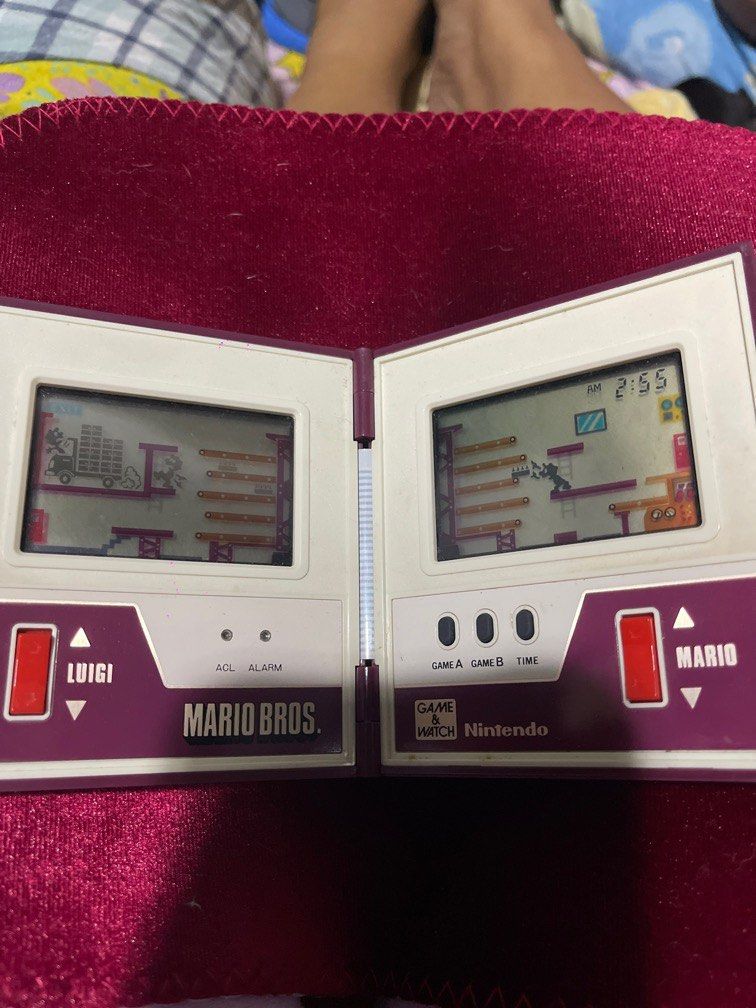 super mario nintendo model mw-56 1983 (Category: Nintendo) located in Muntinlupa City. Submitted by wgesez5uji (Listing ID 1397301136, Image 2). Description: in very good condtion working lcd very good .