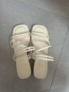 （分類：）位於 。 由 jenniesell 提交（商品編號 1397386789，圖片 1）。簡介： 。