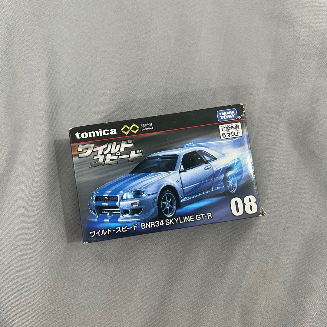 Tomica's Nissan Skyline GT-R R34 (Category: Vehicle & Diecast Models) located in Angeles City. Submitted by thethirdwurld (Listing ID 1397277313, Image 1). Description: .